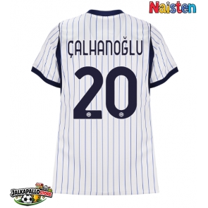 Inter Milan Hakan Calhanoglu #20 Vieraspaita Naisten 2026-27 Lyhythihainen Inter Milan Hakan Calhanoglu #20 Vieraspaita Naisten 2026-27 Lyhythihainen